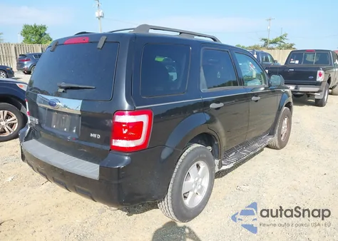 2009 Ford Escape Xlt из США, поврежденный, VIN 1FMCU03769KC48146
